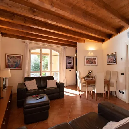 Borgo Del Torchio - App. 5h Apartment