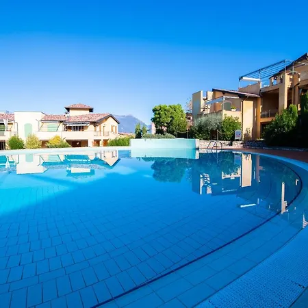 Borgo Del Torchio - App. 5h Manerba del Garda