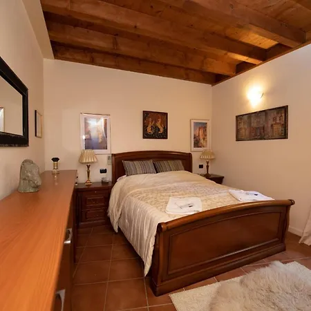 Borgo Del Torchio - App. 5h * Manerba del Garda