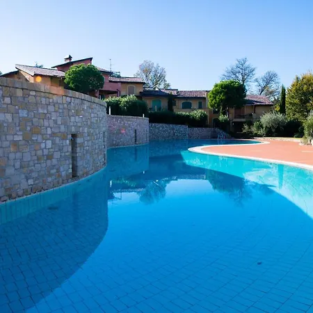 Borgo Del Torchio - App. 5h Manerba del Garda